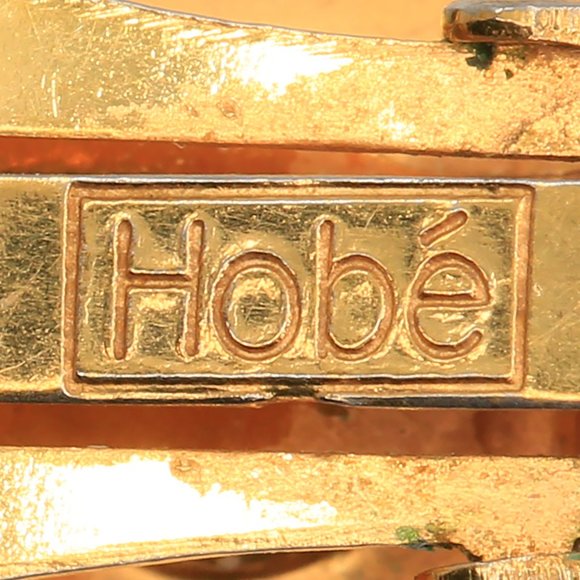 Vintage Hobé Beaded Climber Clip-On Earrings Circa 1960s - Picture 4 of 5